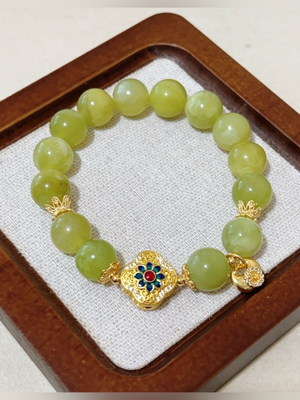 Handmade Natural Serpentine Jade Bead Bracelet with Gold-Plated Charm 11.5mm